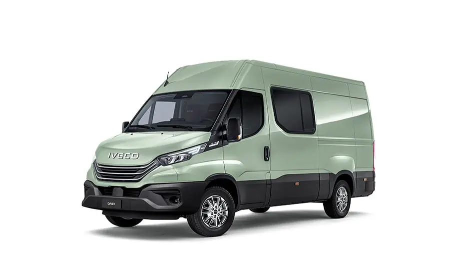 IVECO Dubbelhytt Skåpbil